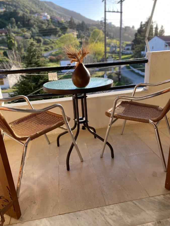 Navy Apartment With Mountain View &Private Parking Vatos Exterior photo