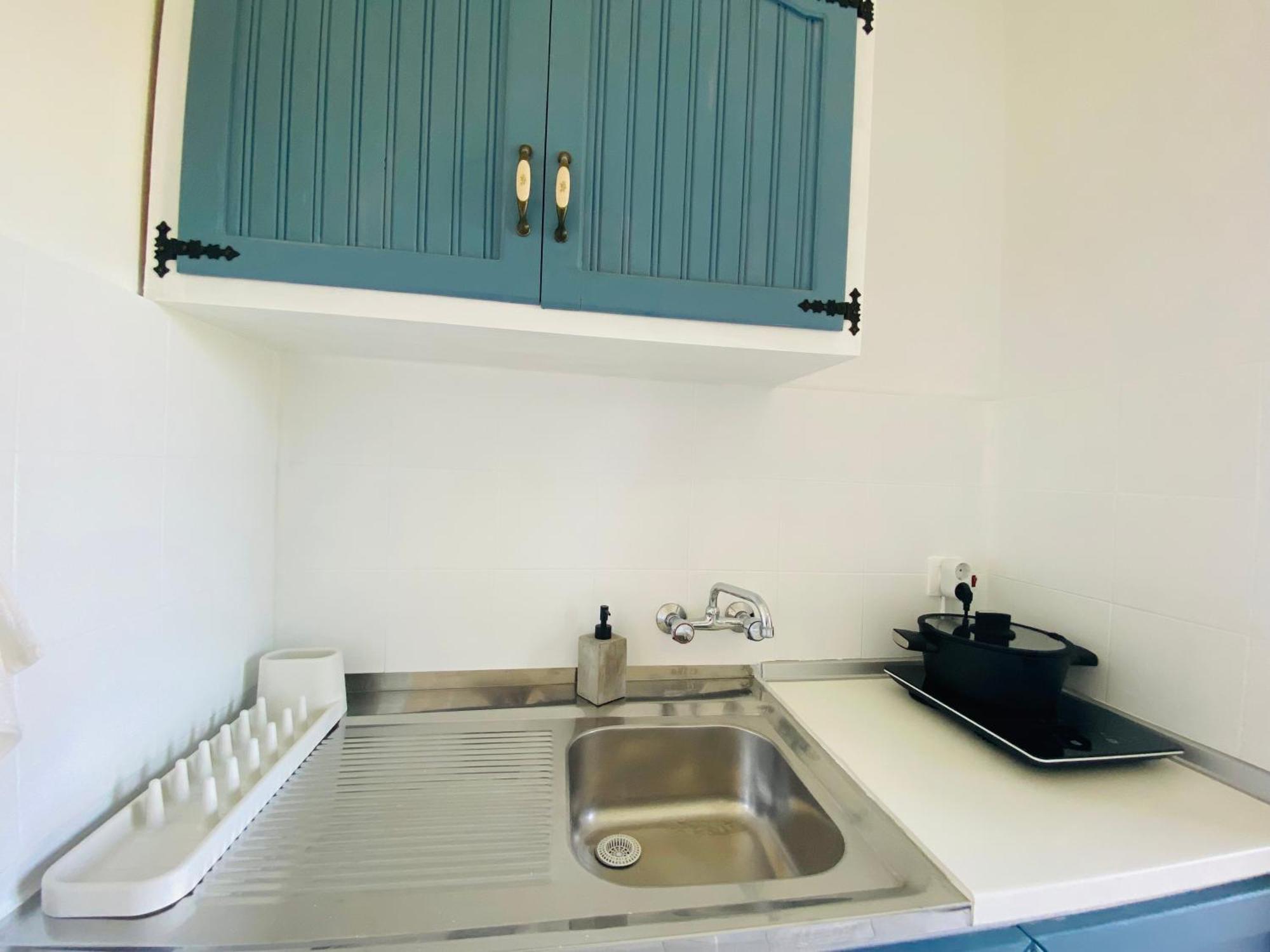 Navy Apartment With Mountain View &Private Parking Vatos Exterior photo