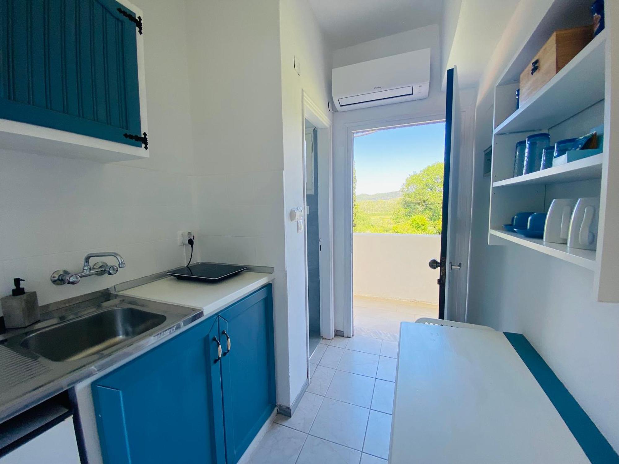 Navy Apartment With Mountain View &Private Parking Vatos Exterior photo