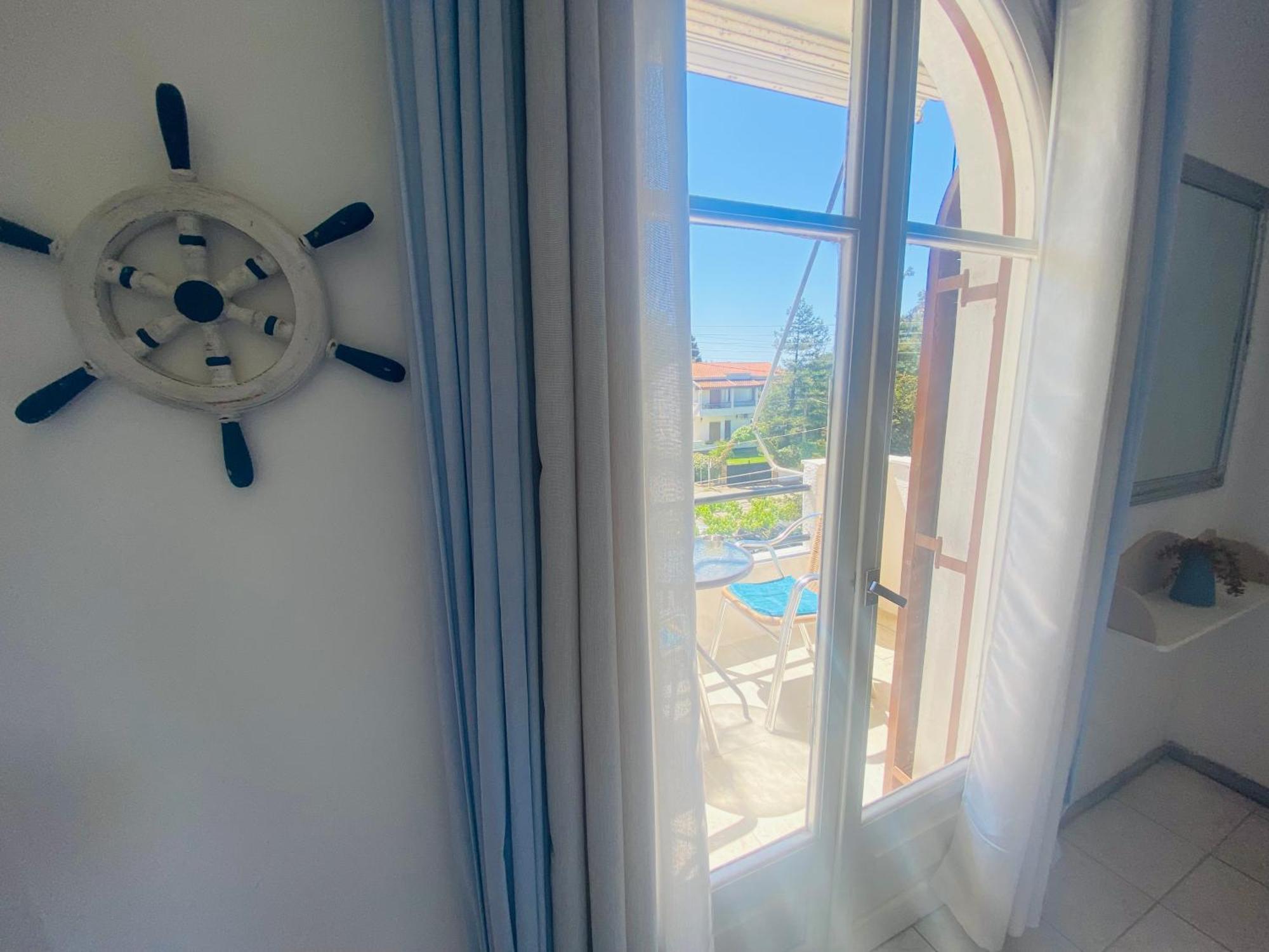 Navy Apartment With Mountain View &Private Parking Vatos Exterior photo